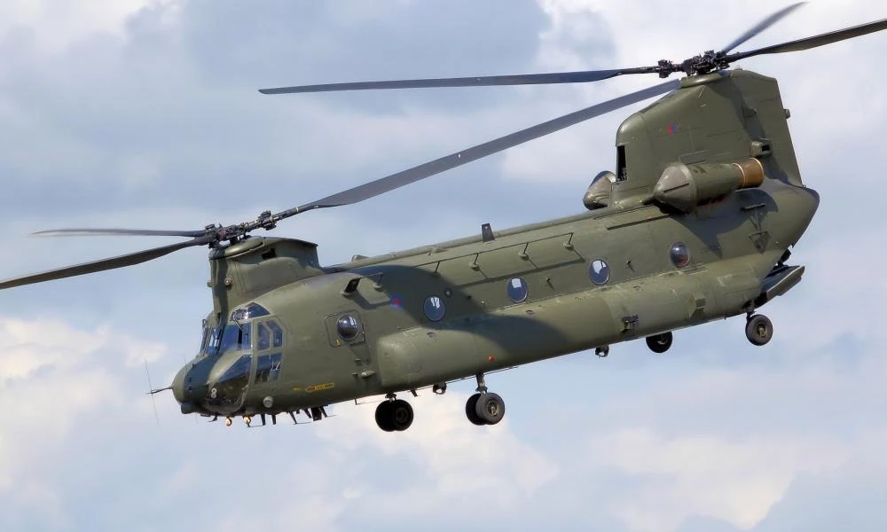 Γερμανία: Θα αντικαταστήσει 60 ελικόπτερα Chinook με καινούργια